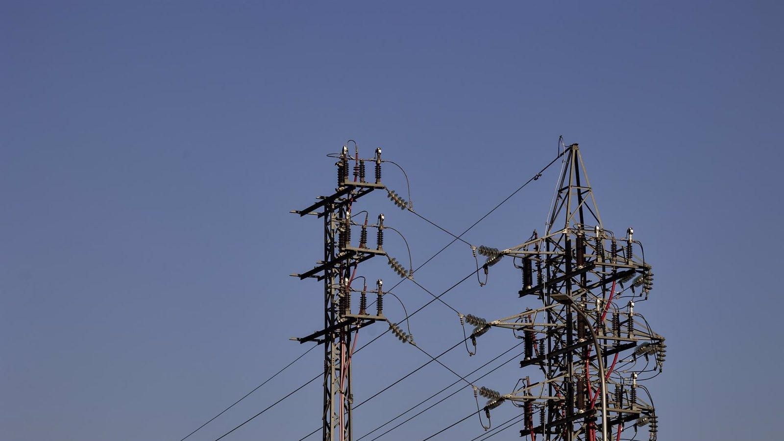 La Comunidad denuncia un posible cupo energético que pondría en riesgo su crecimiento económico