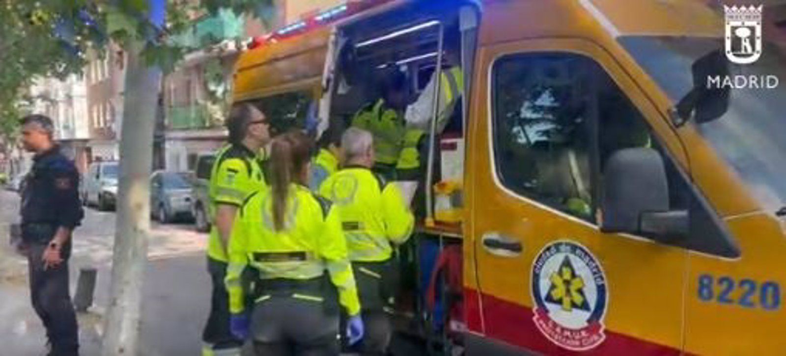 Un menor de seis años grave tras ser atropellado por un coche en Usera