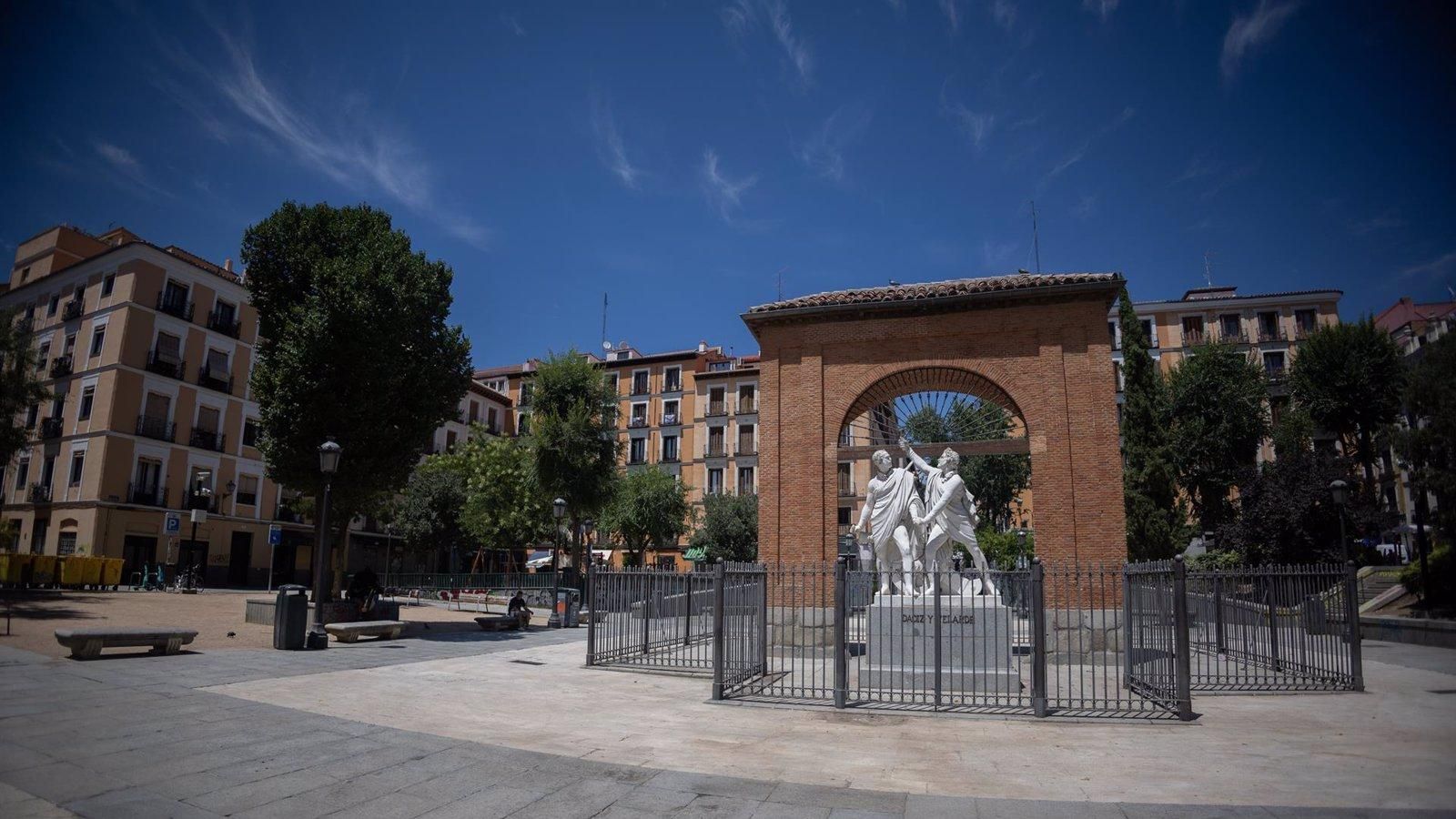 El traslado de la escultura de Daoíz y Velarde al Museo del Prado garantizaría su conservación