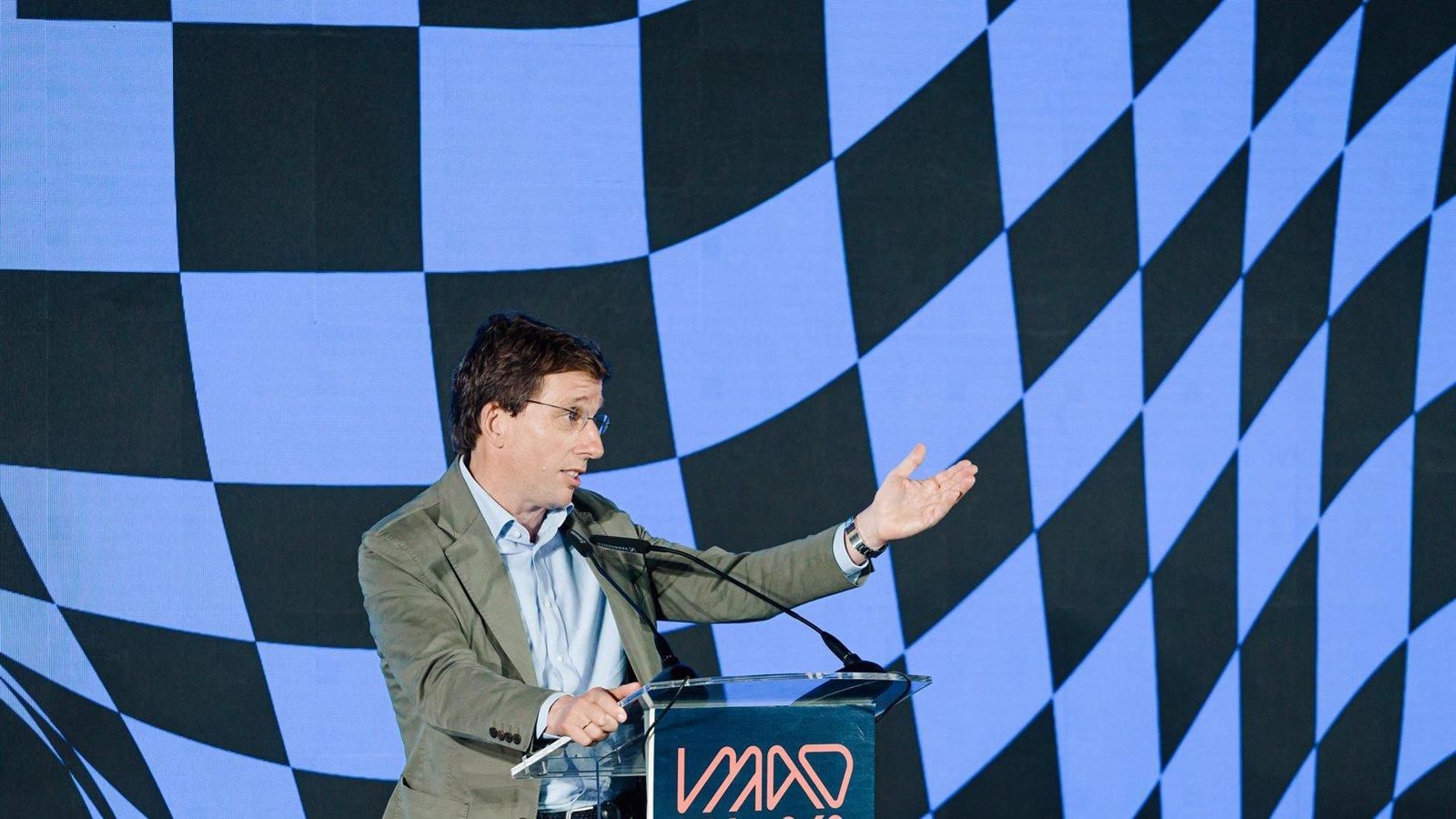 Almeida considera el evento de Carlos Sainz un paso hacia la F1 en Madrid