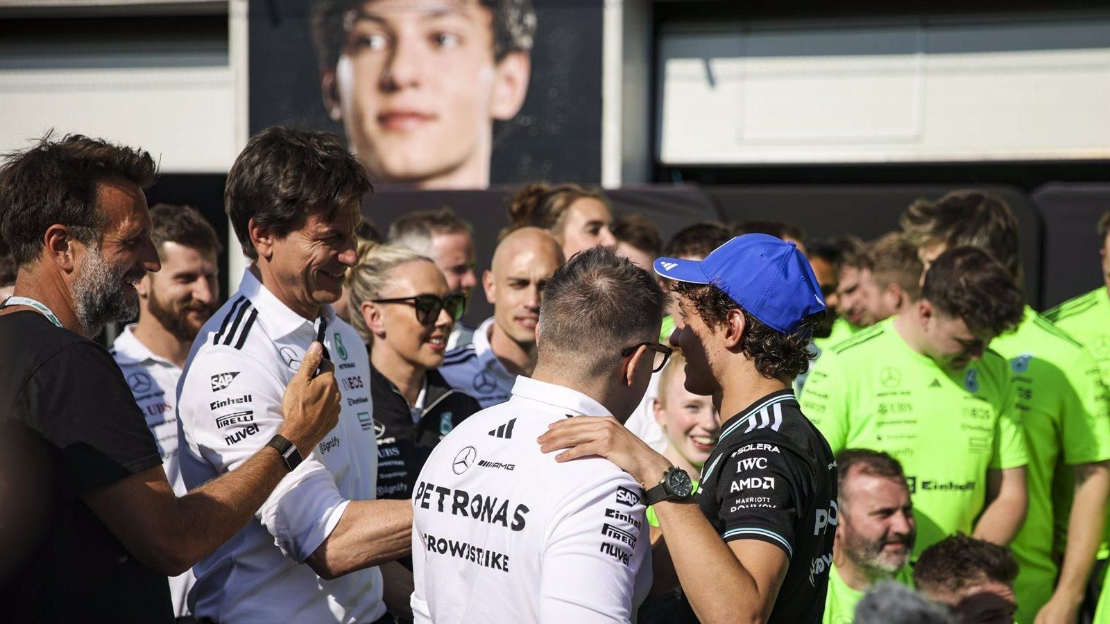 Toto Wolff critica la protesta de Red Bull durante el Gran Premio de Canadá