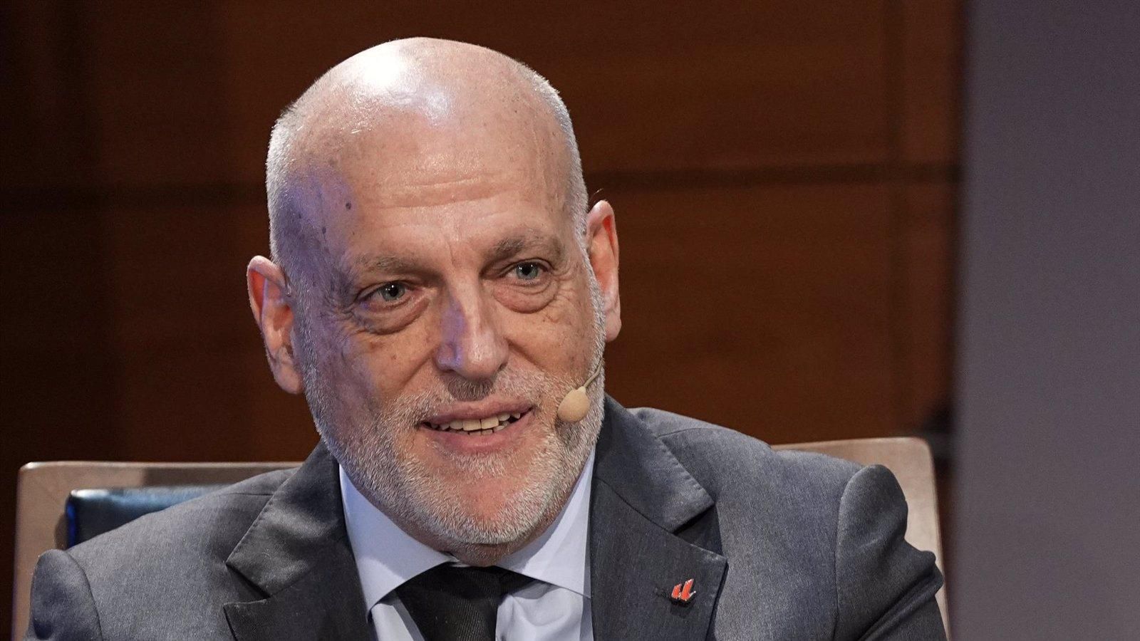 Tebas rechaza los nuevos Mundiales de Clubes y alerta al Barça sobre sus inscripciones