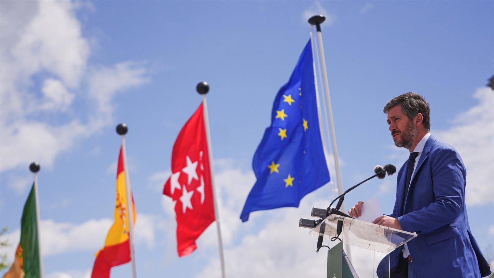 La Comunidad de Madrid exige a Sánchez explicaciones por la corrupción en su Gobierno