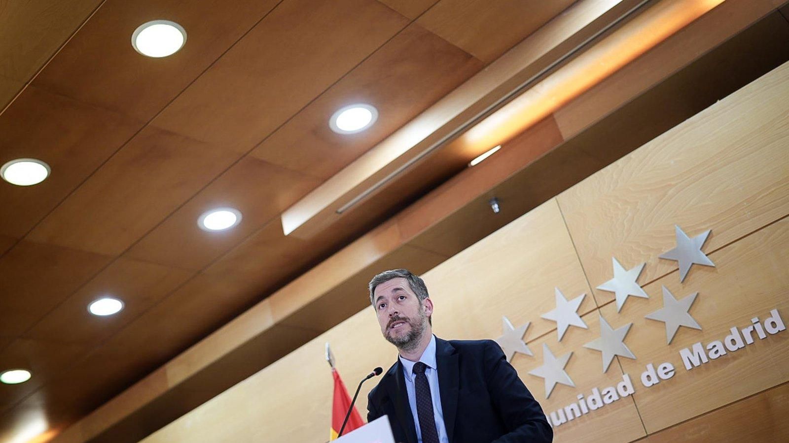 La Comunidad de Madrid exige a Sánchez que convoque elecciones ante la “agonía” del Gobierno