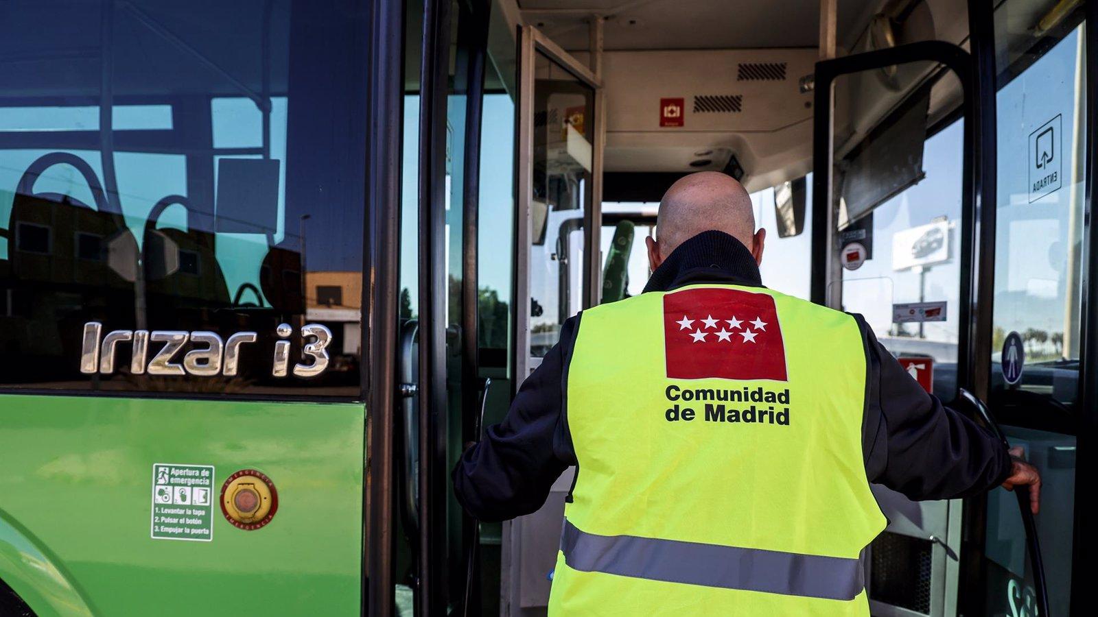 La Comunidad mantiene once autobuses en Valencia siete meses después de la dana