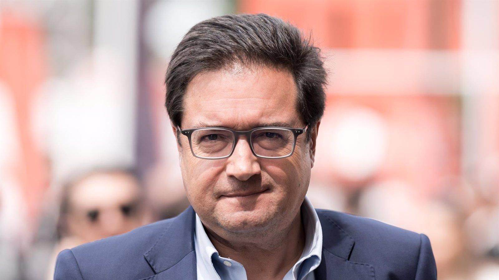 Óscar López lanza su candidatura a 2027 con un discurso contra Ayuso