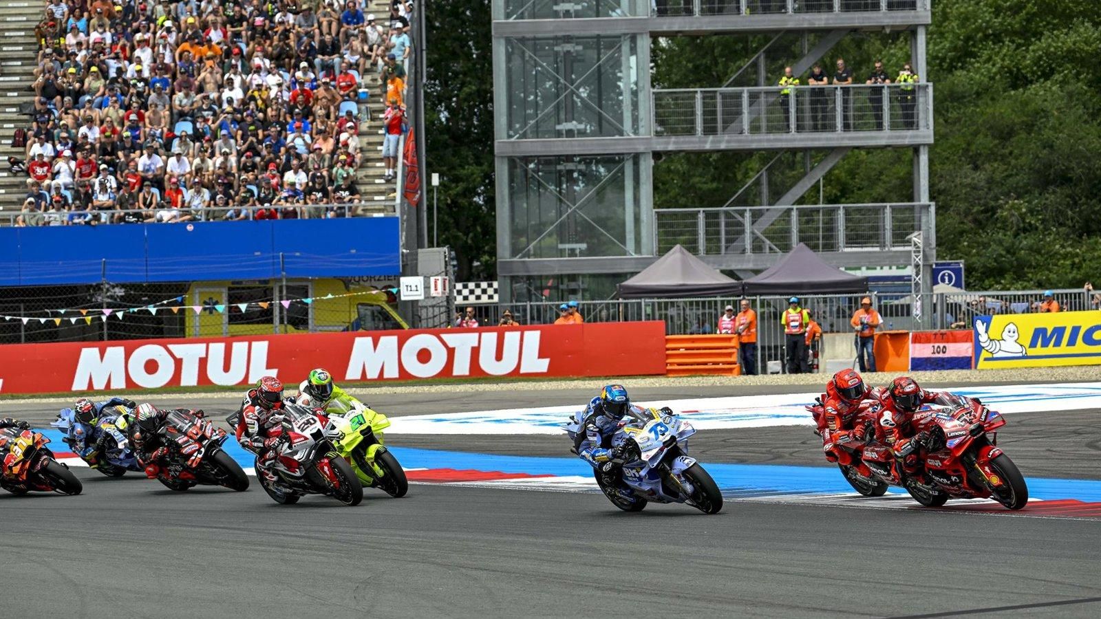 Alex Márquez es operado con éxito de una fractura en la mano tras el GP de Países Bajos