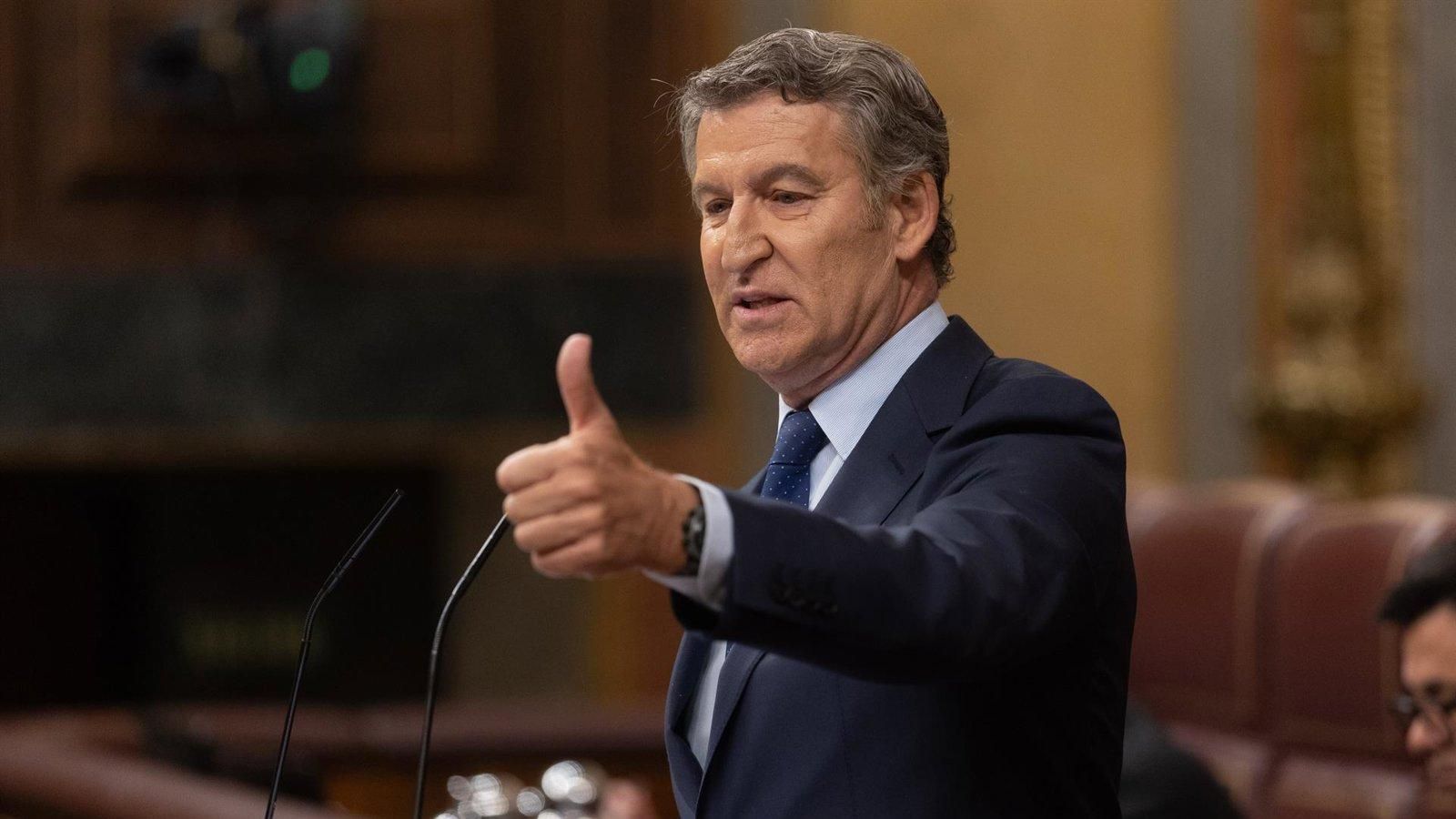 Feijóo carga contra Sánchez por su "ridículo" en la cumbre de la OTAN