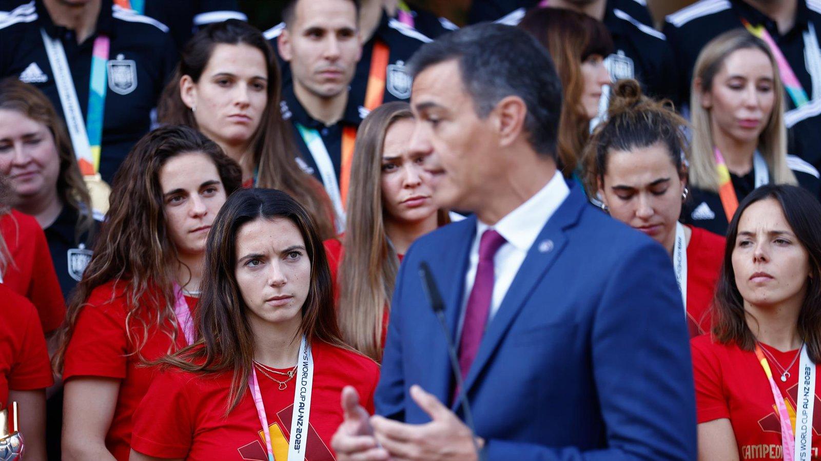 El Gobierno respalda a la selección femenina tras su derrota en la EURO