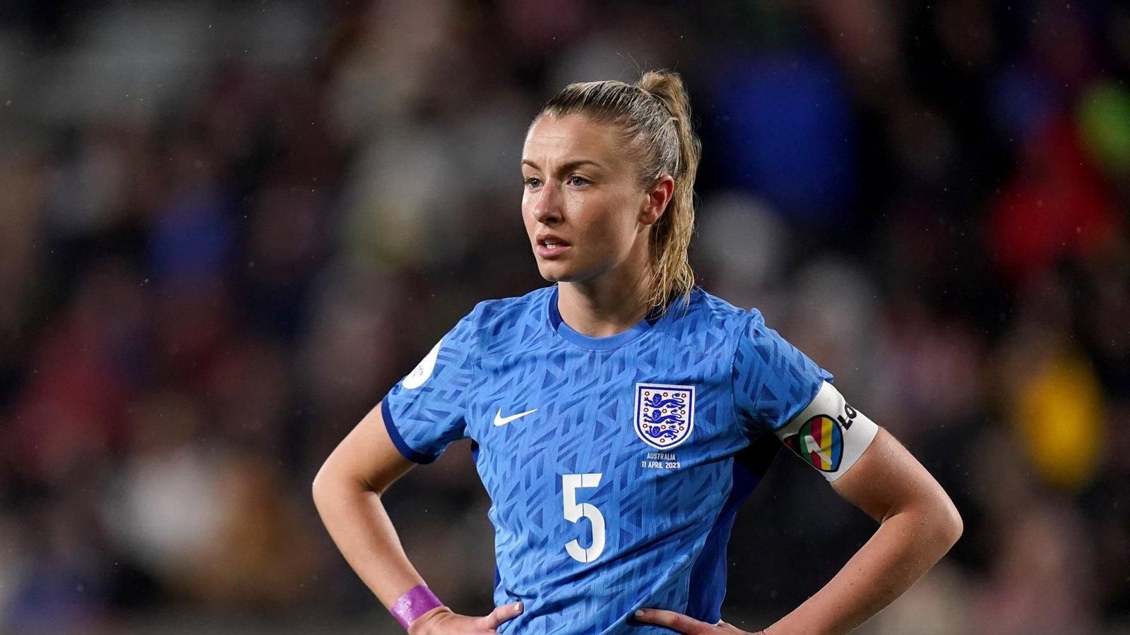 Leah Williamson destaca la consistencia de las campeonas del mundo en su juego