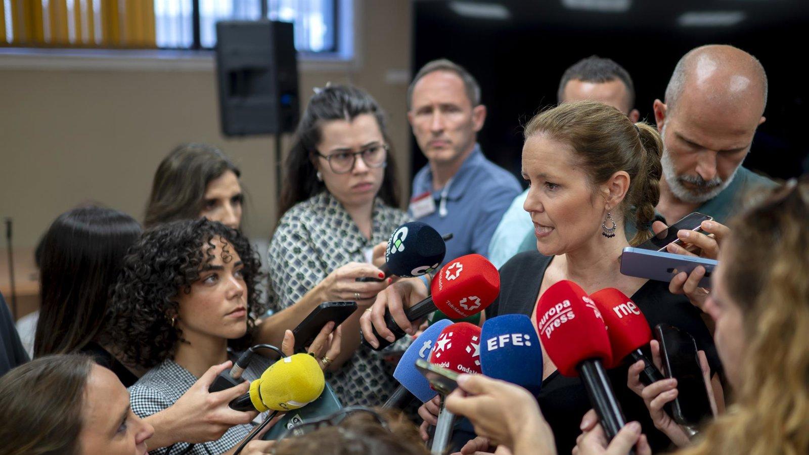 Dávila tilda de “ilegal” el reparto estatal de menores migrantes no acompañados