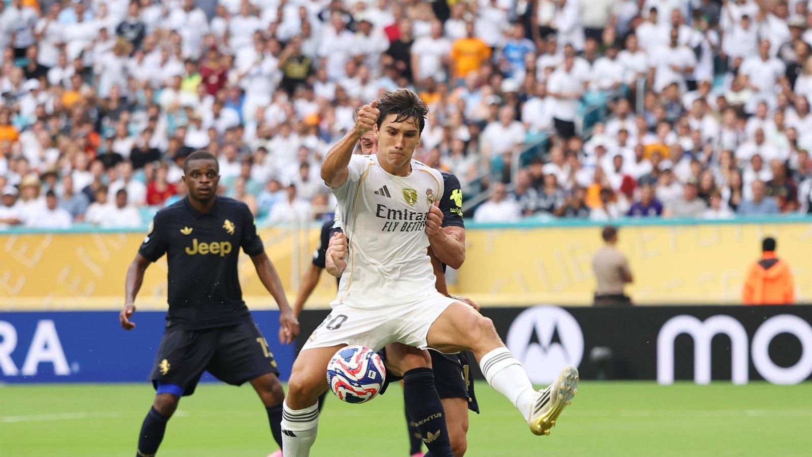 Gonzalo García clasifica al Real Madrid ante la Juventus con un gol de cabeza