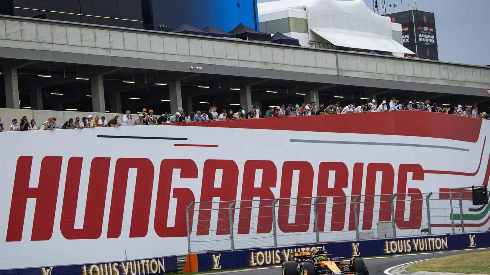 Norris gana en Hungría y McLaren firma un doblete antes del parón veraniego