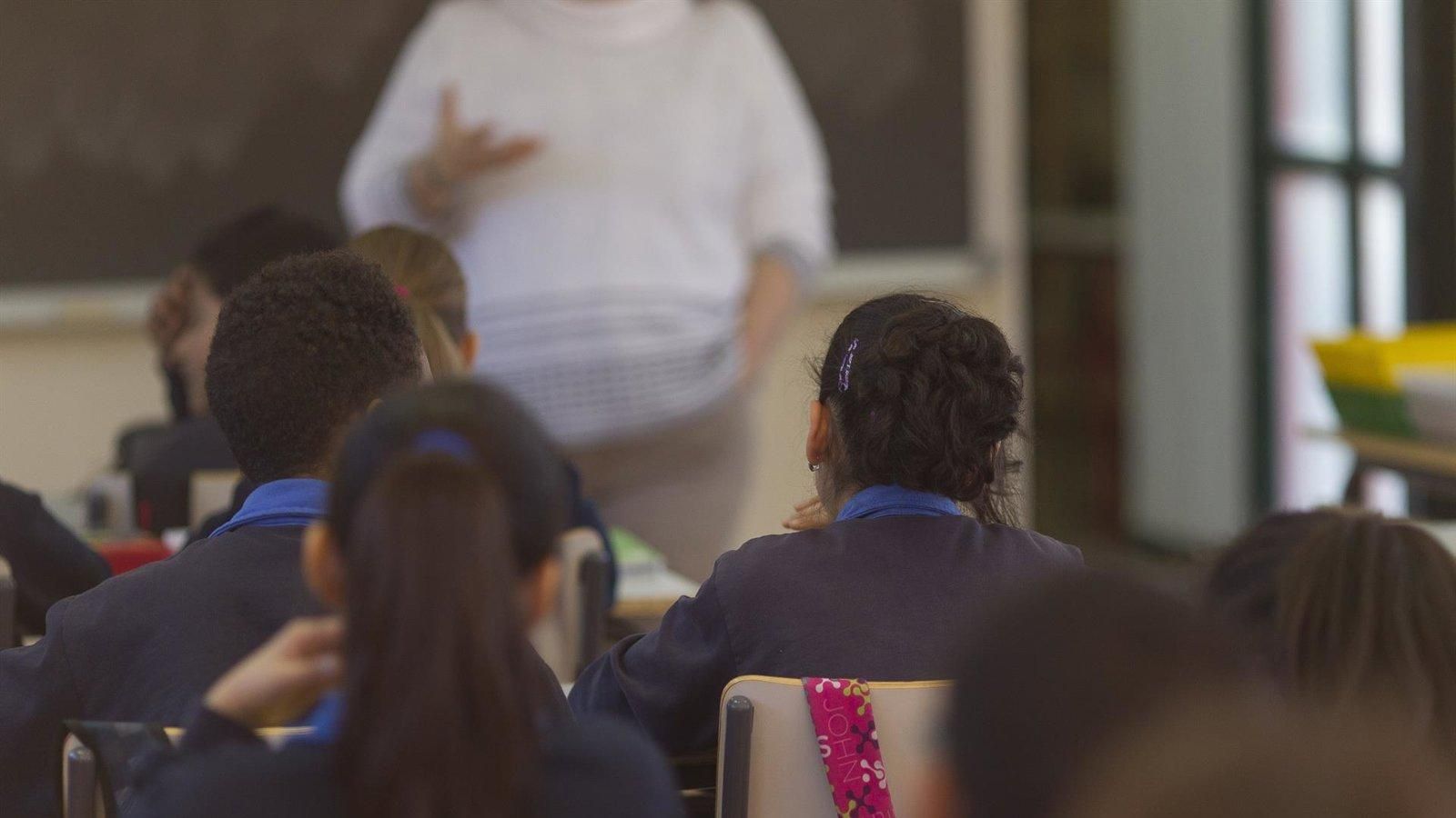 Auxiliares estadounidenses apoyarán la enseñanza de inglés en los centros educativos de la región