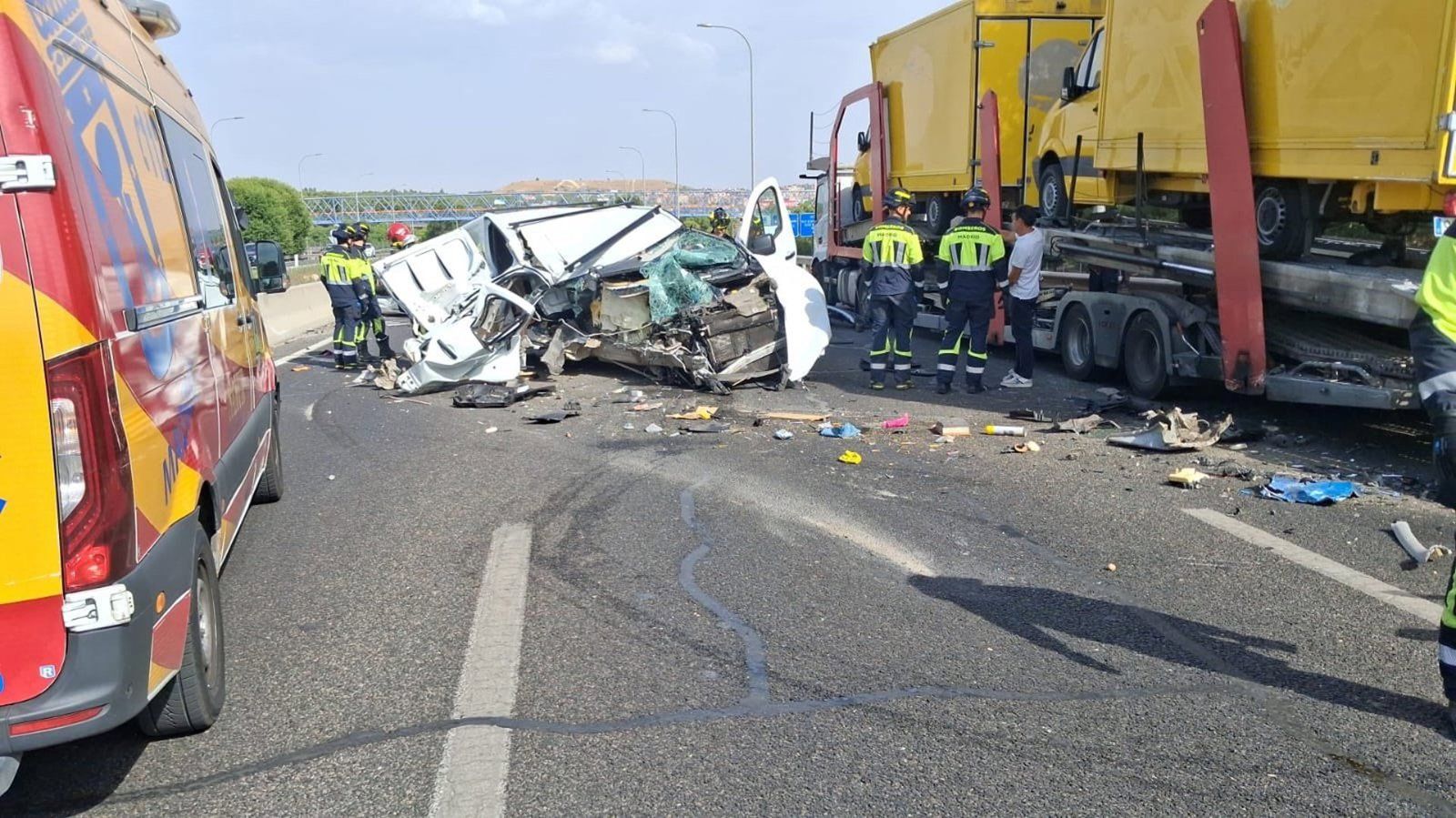 Reapertura parcial de la A-3 tras un accidente con tres vehículos involucrados