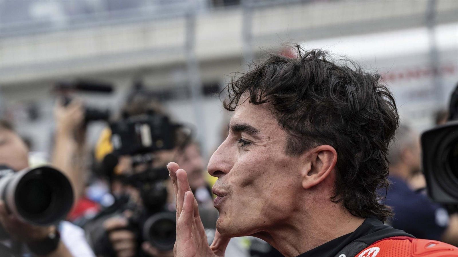 Marc Márquez domina en Hungría con su séptimo doblete consecutivo en MotoGP