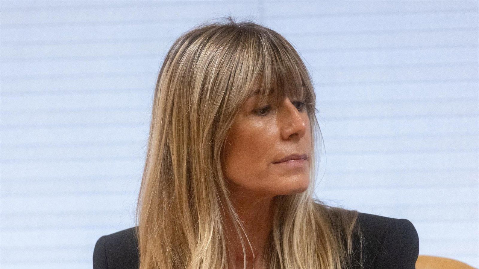 Begoña Gómez admite que su asesora le hizo “algún favor” puntual, pero niega malversación ante el juez