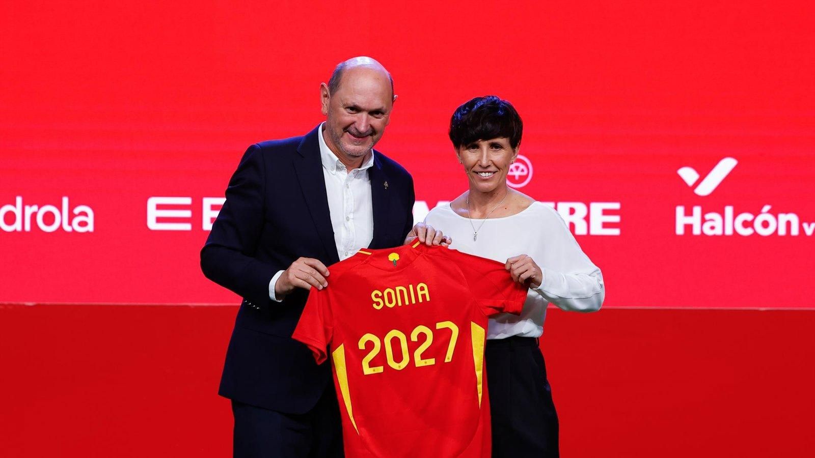 Sonia Bermúdez asume el liderazgo de la selección femenina con el reto de mantenerla en la cima mundial