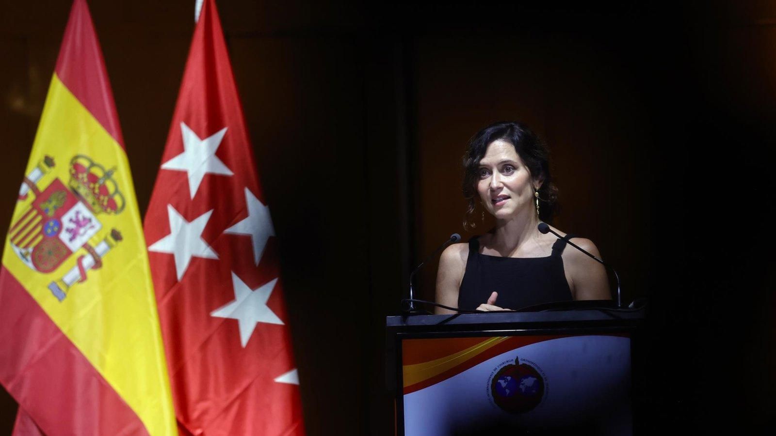 Ayuso respalda la demanda de su pareja contra el fiscal general y acusa al Gobierno de actuar “como una mafia”