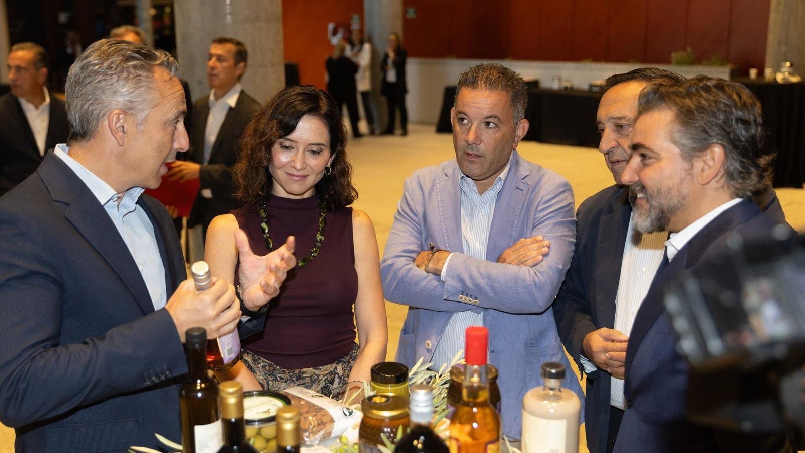 Ayuso reclama una nueva PAC que defienda la soberanía alimentaria y frene la competencia desleal