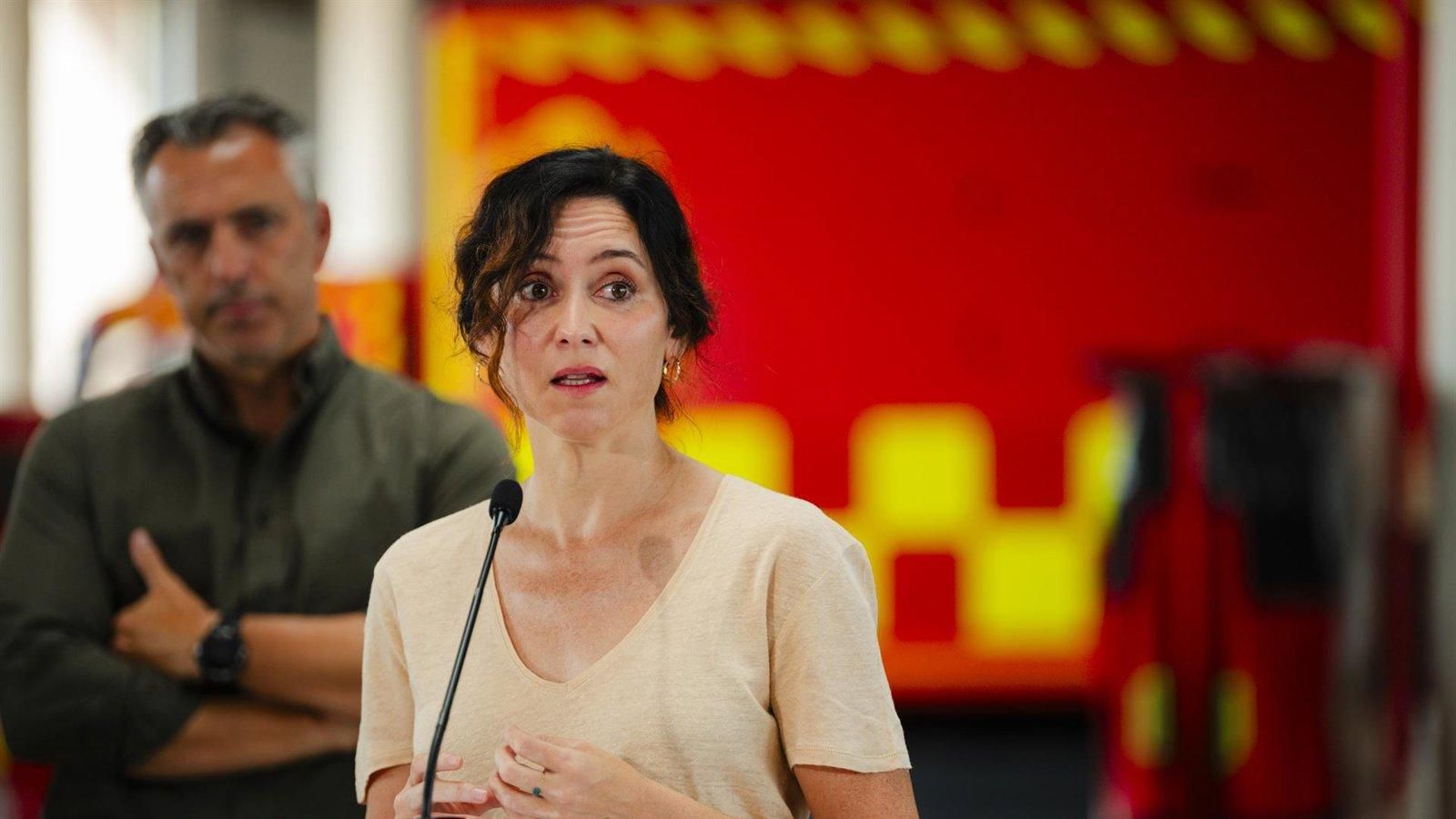 Ayuso acusa a Sánchez de “azuzar” las protestas en torno a la Vuelta Ciclista