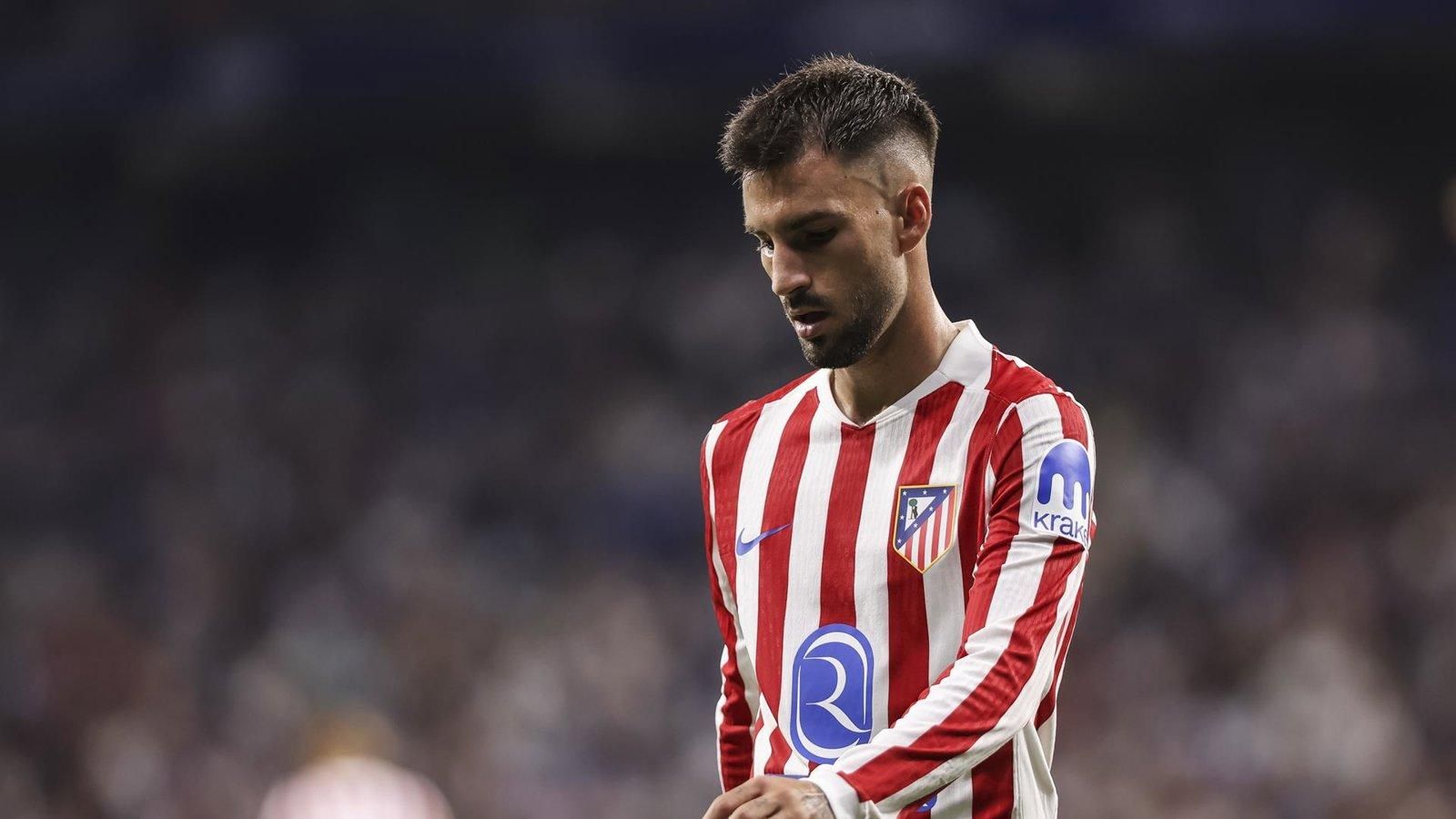 Álex Baena estará un mes de baja por una apendicitis y posiblemente se perderá el derbi