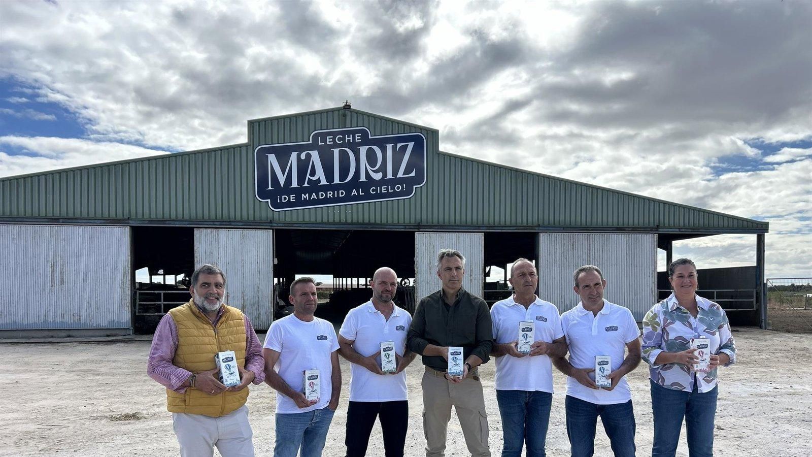 La Comunidad impulsa la producción láctea con más explotaciones y fondos para su modernización