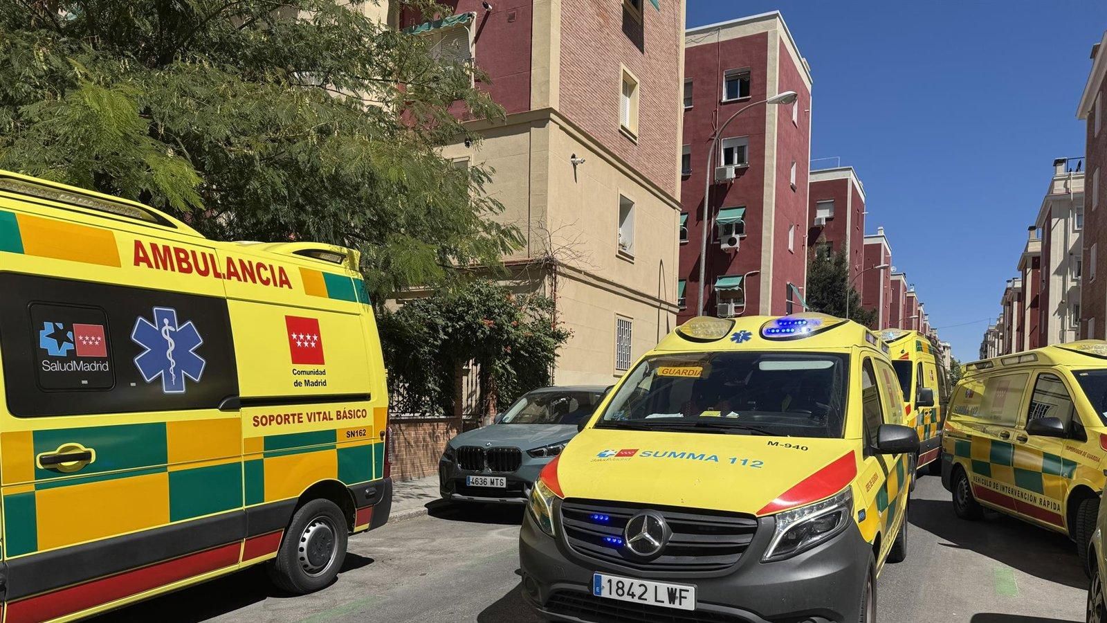 Un operario sufre una caída desde nueve metros y resulta herido grave en Ciudad Lineal