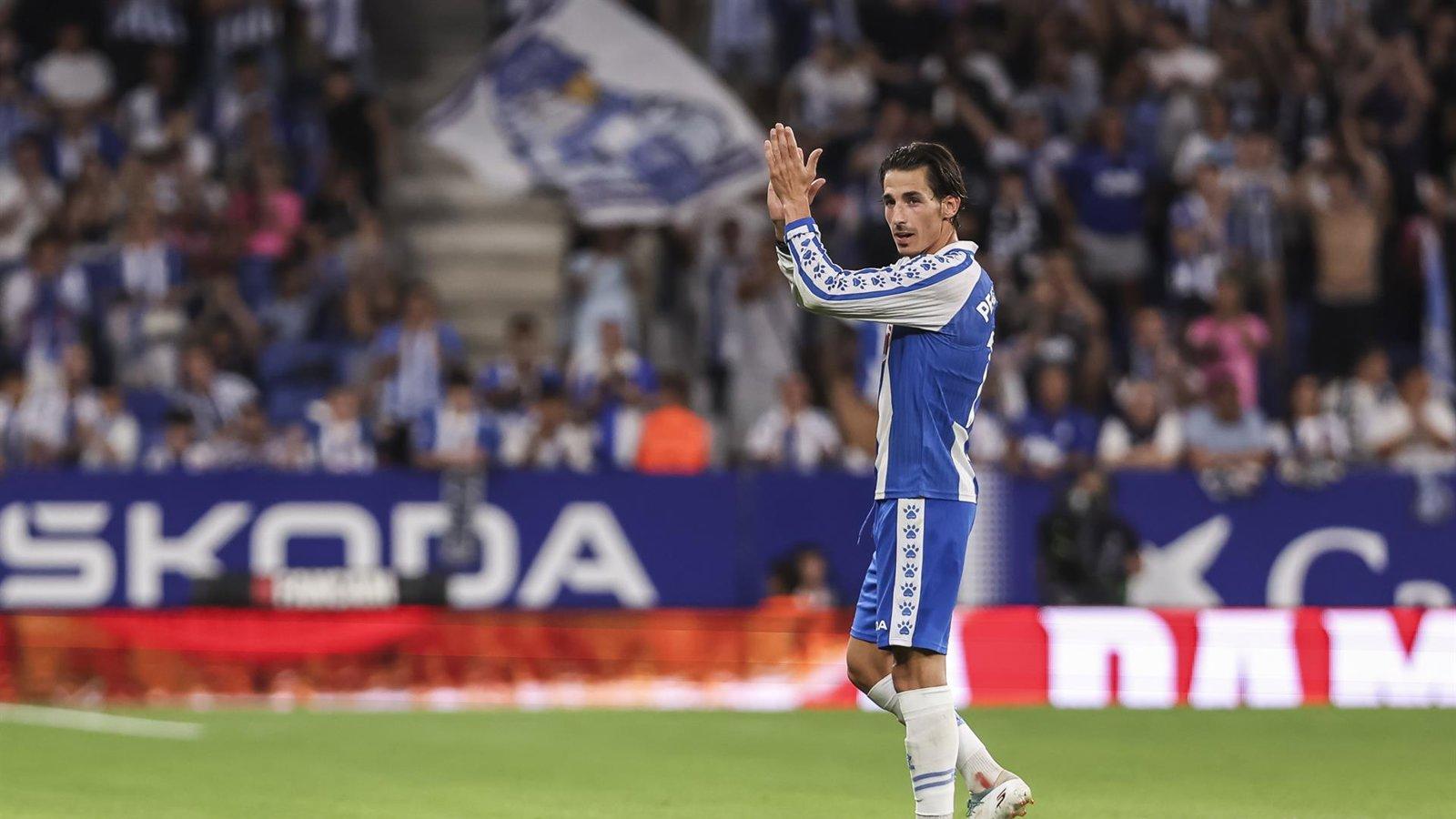 El Espanyol vence al Oviedo con goles de Kike García y Pere Milla