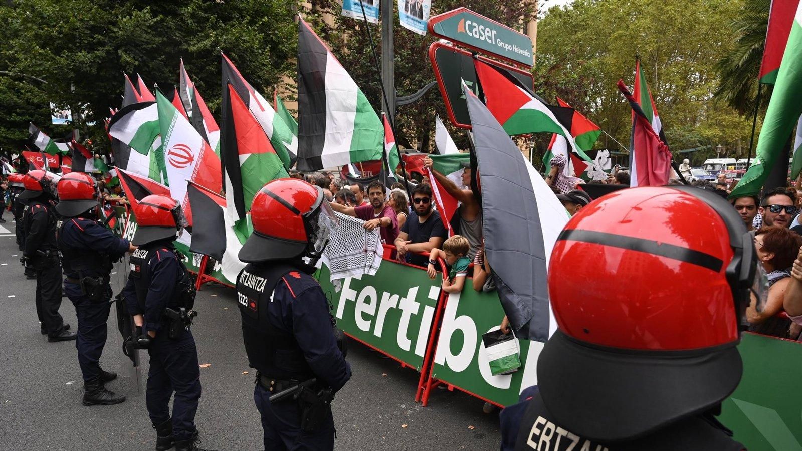 Antiviolencia propone sanciones a 53 manifestantes por incidentes en tres etapas de La Vuelta