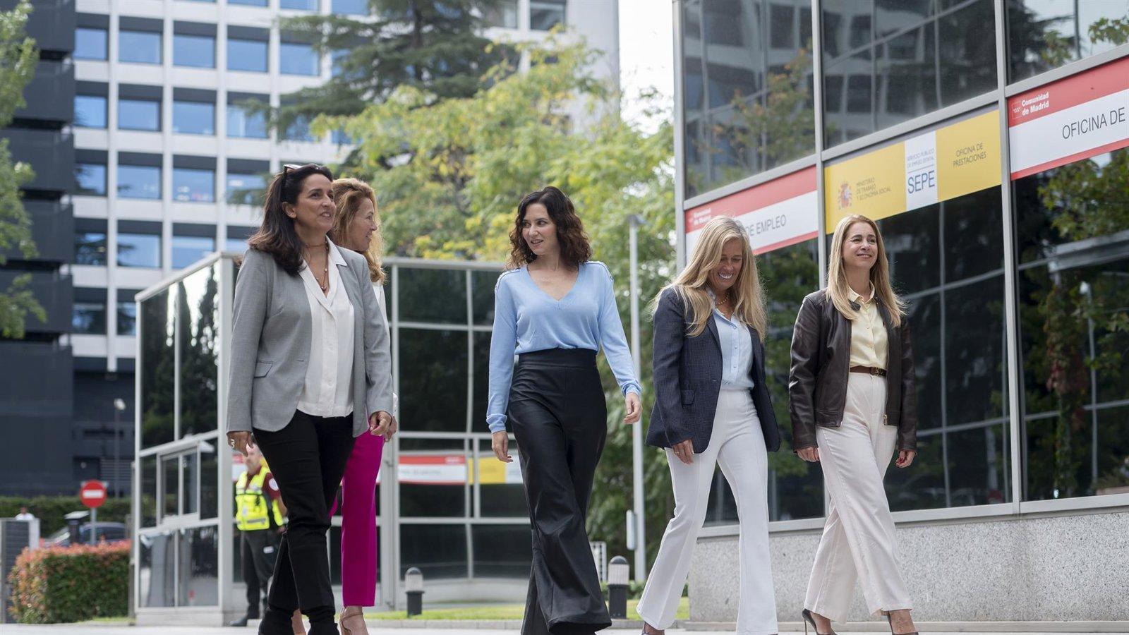 Ayuso denuncia el hachazo fiscal a los autónomos con cotizaciones de hasta 600 euros más