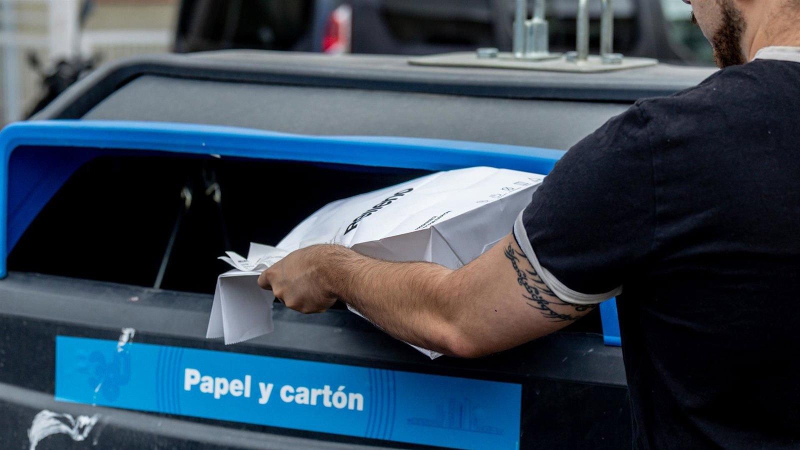 La EMVS asumirá la tasa de basuras de inquilinos y la repercutirá de forma prorrateada