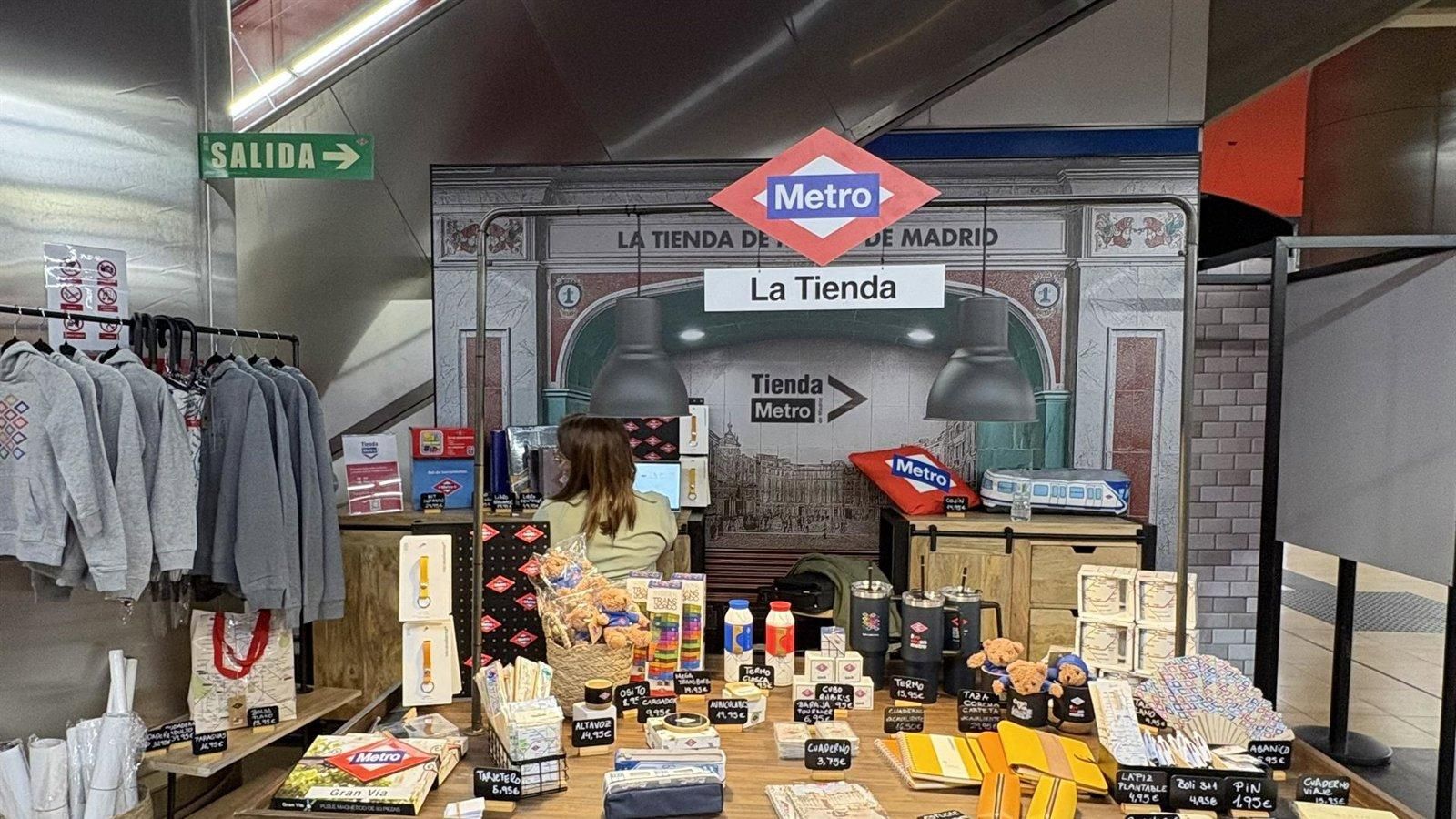 El Metro de Madrid abre puntos de venta en la Nave de Motores y en Chamartín