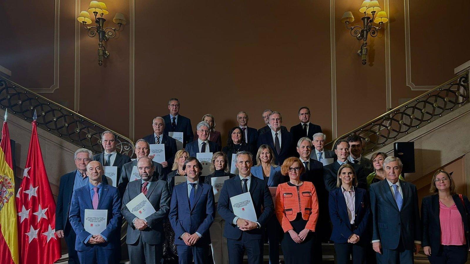 Novillo defiende una nueva Ley del Suelo que combine desarrollo urbano y equilibrio ambiental