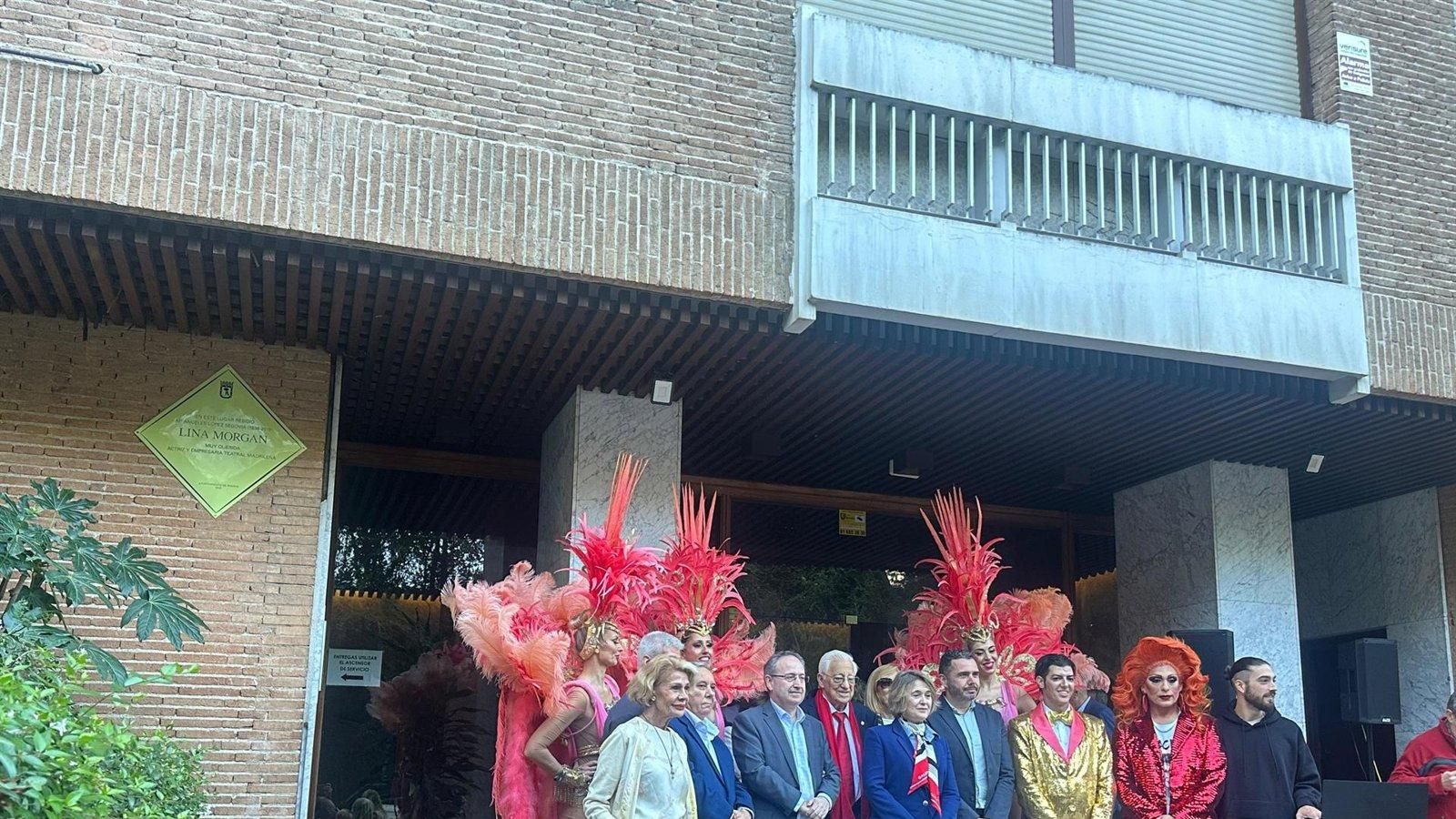 Retiro recuerda a Lina Morgan con una placa en la calle donde vivió sus últimos años