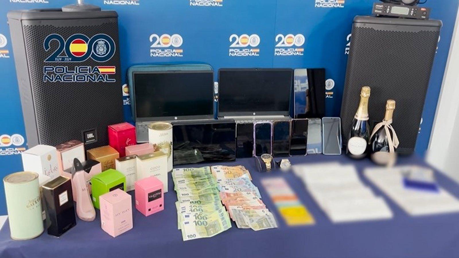 Desmantelan una red criminal que estafó cerca de 400.000 euros con pagarés sin fondos