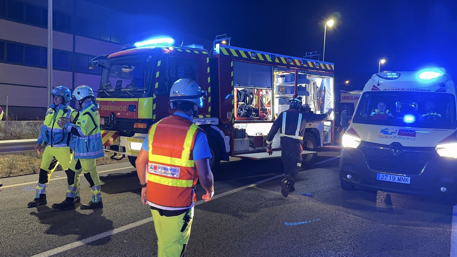 Un muerto y dos heridos graves en un choque frontal en Torrejón de Velasco