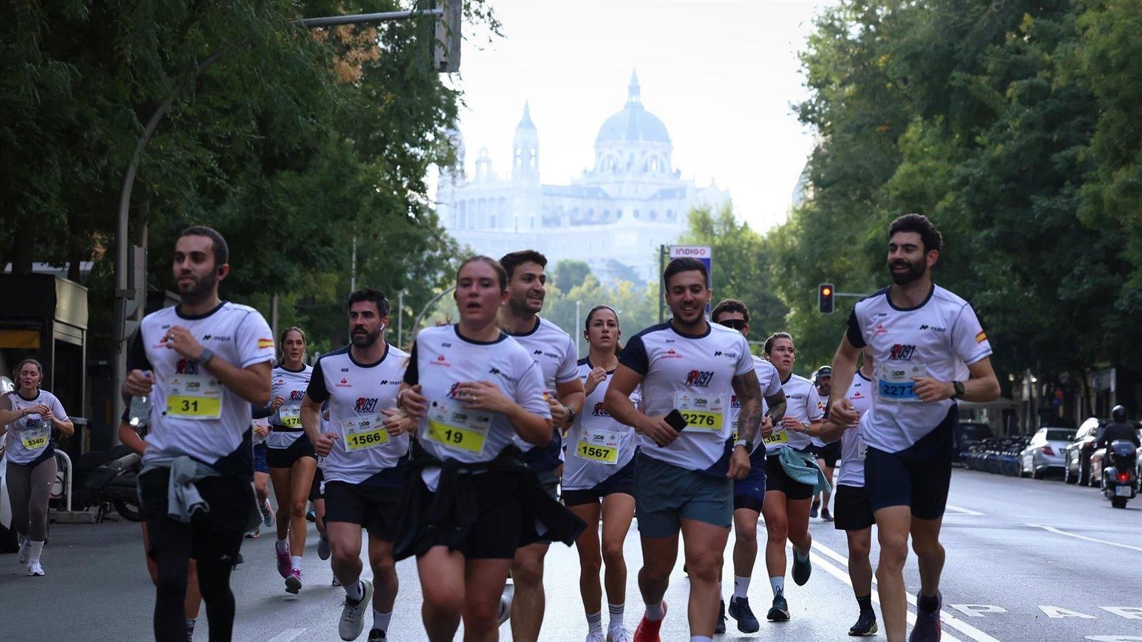 Unas 4.000 personas apoyan la investigación de la ELA en una carrera solidaria