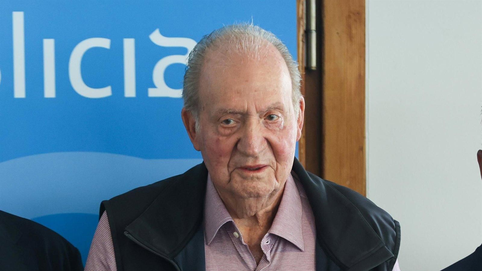 Juan Carlos I advierte de la fragilidad de la monarquía en España