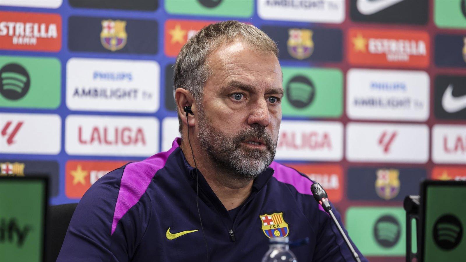 Hansi Flick reconoce dificultades pero mantiene la filosofía de juego del Barcelona