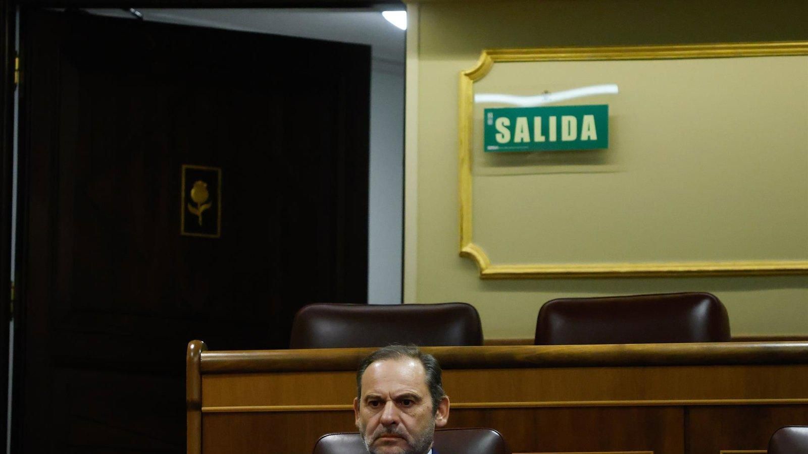 El juez deja en manos del Congreso los "efectos" que la prisión provisional pueda tener en Ábalos