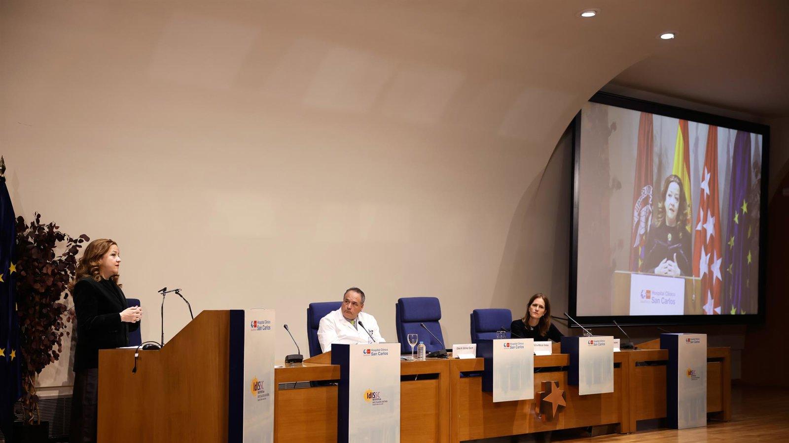 La Comunidad intensifica la atención médica en residencias con 9.000 visitas en 2024