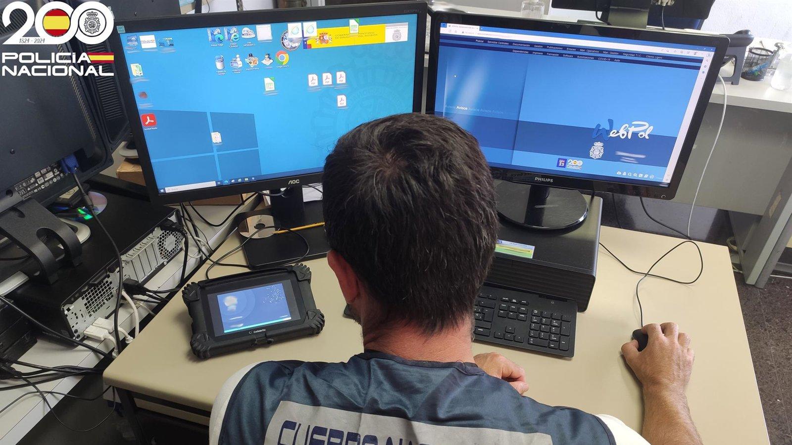 La Policía alerta por el Black Friday de los doce ciberfraudes más frecuentes: "Te pueden vaciar la cuenta bancaria"