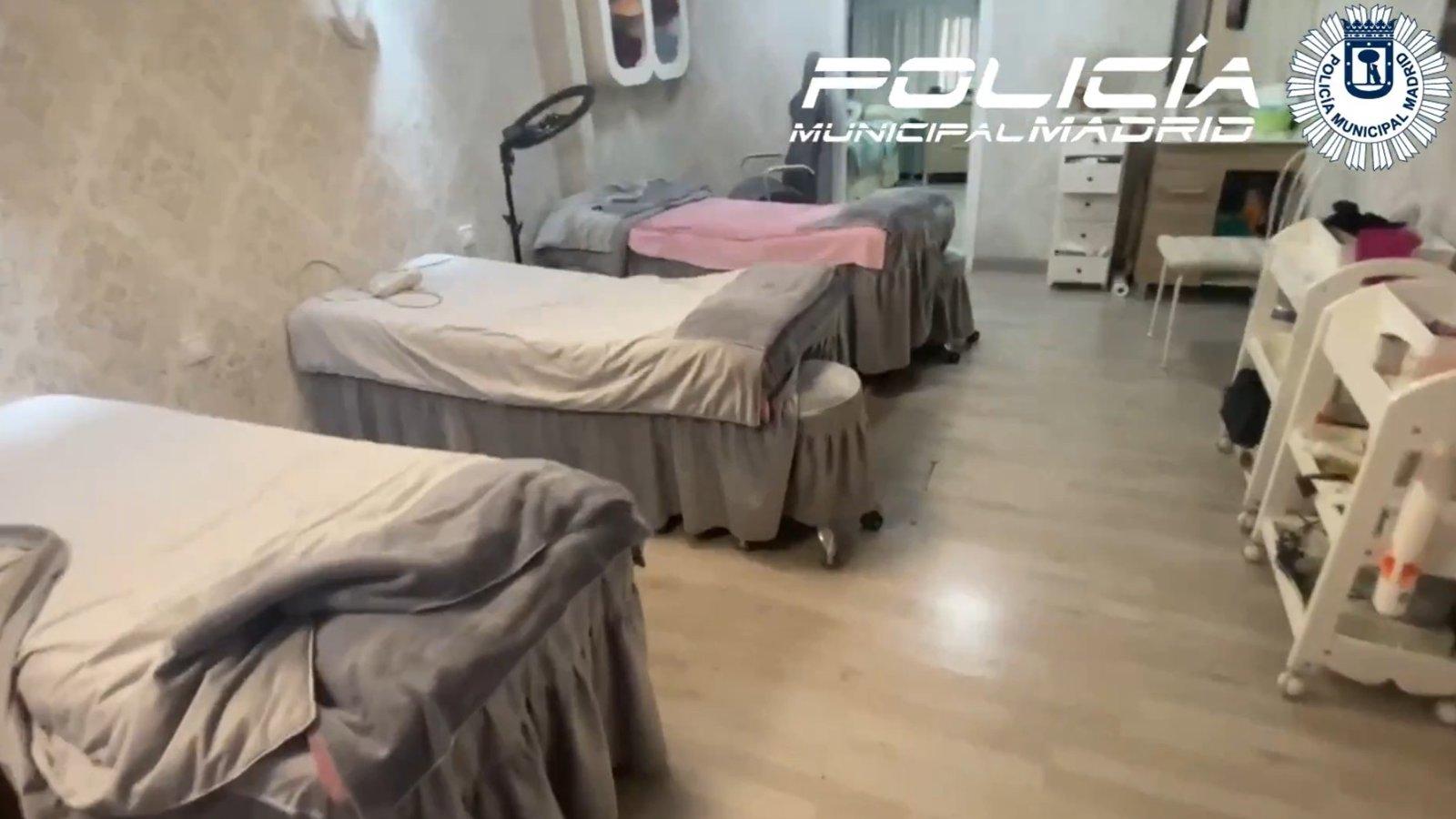 Desarticulan tres clínicas estéticas ilegales en Usera por violar la salud pública