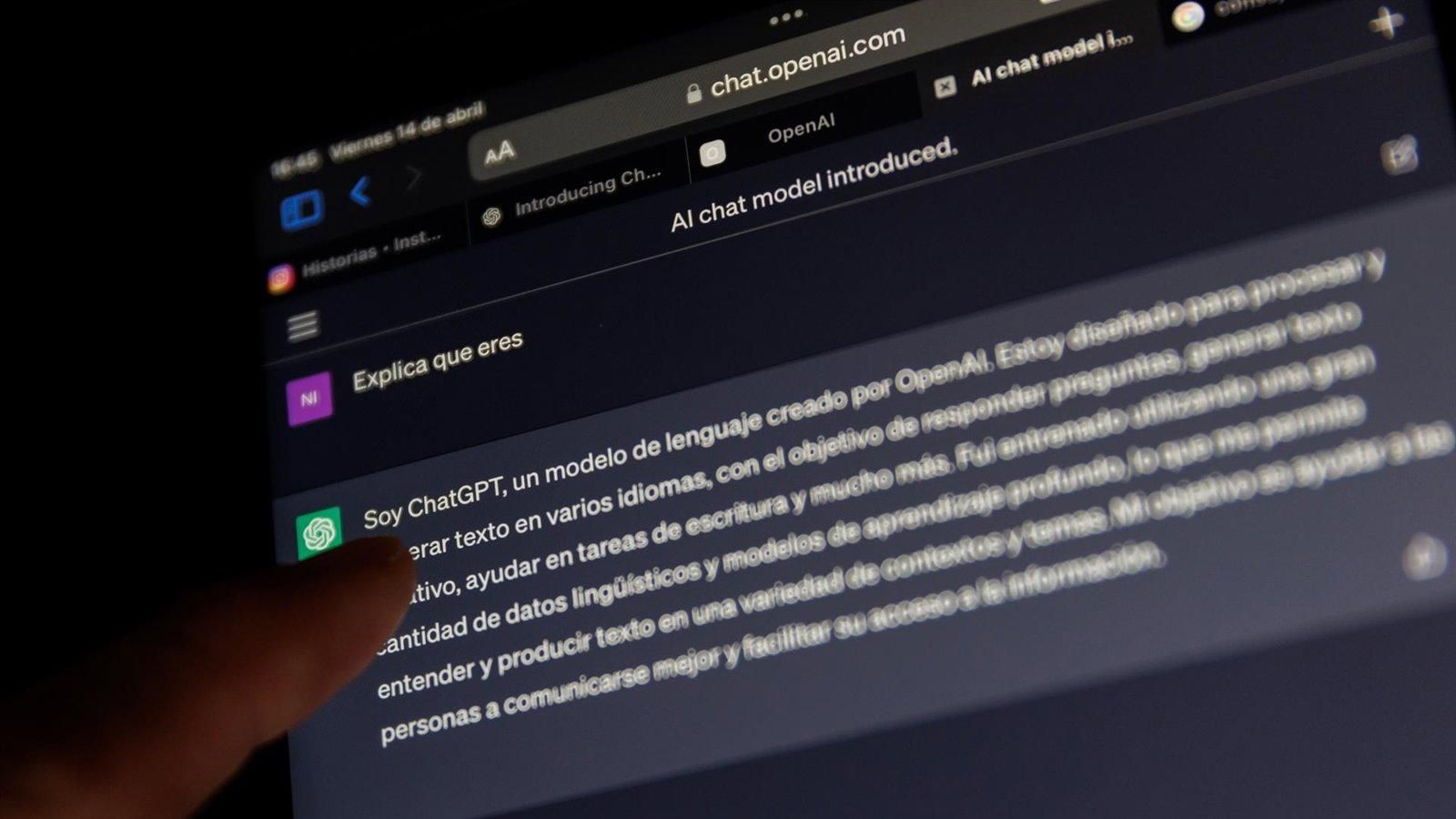 ChatGPT pone fin a las rayas en los textos escritos