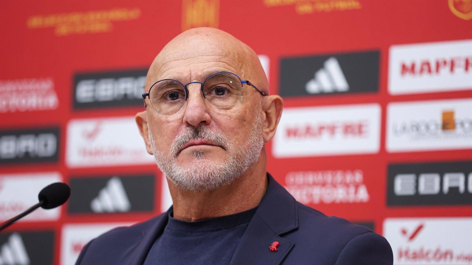Luis de la Fuente fija la meta de España en avanzar más allá de la fase de grupos