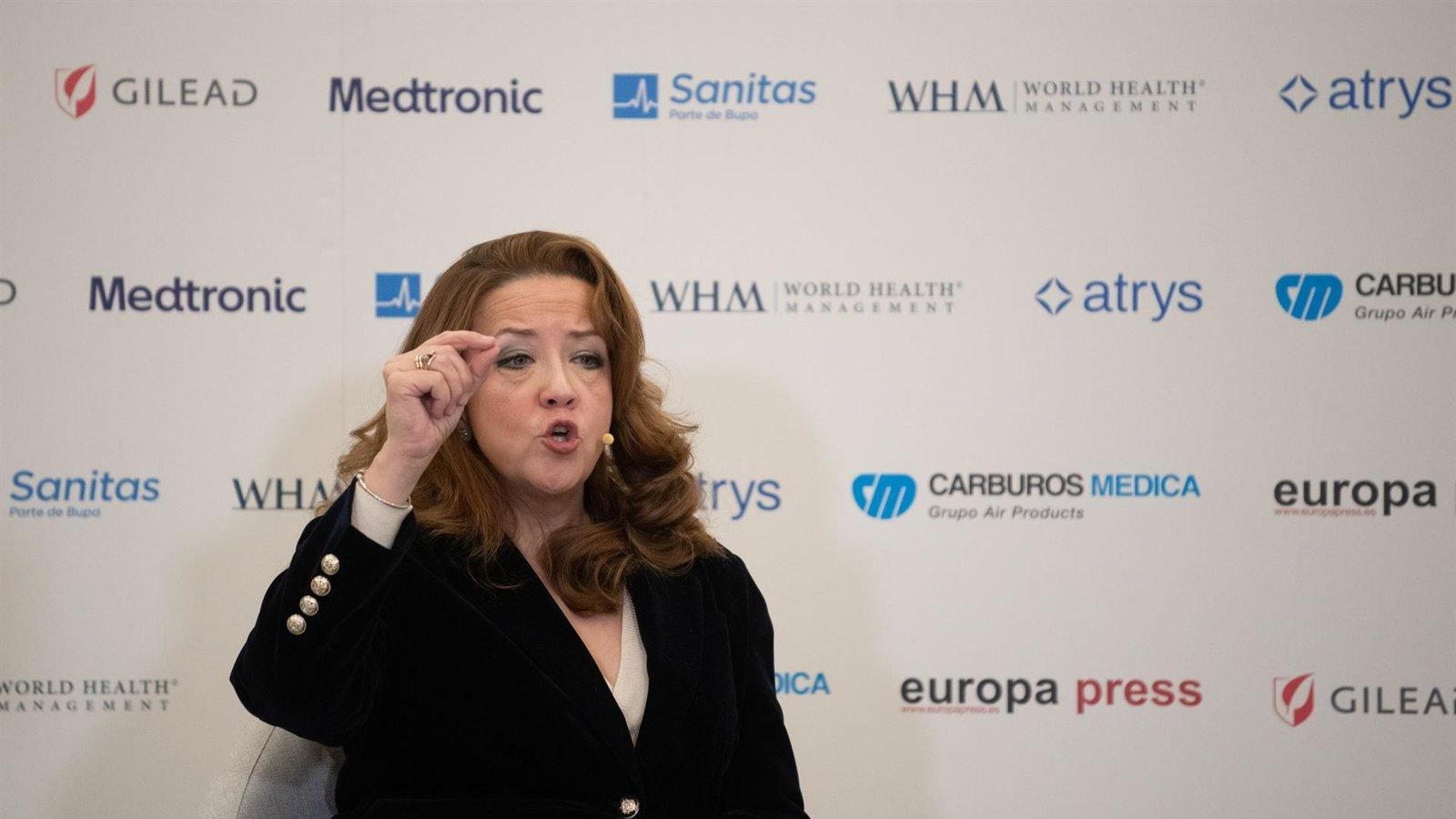 Matute responde a las críticas por las residencias: “Mónica García no estuvo con nosotros, estuvo en su casa”