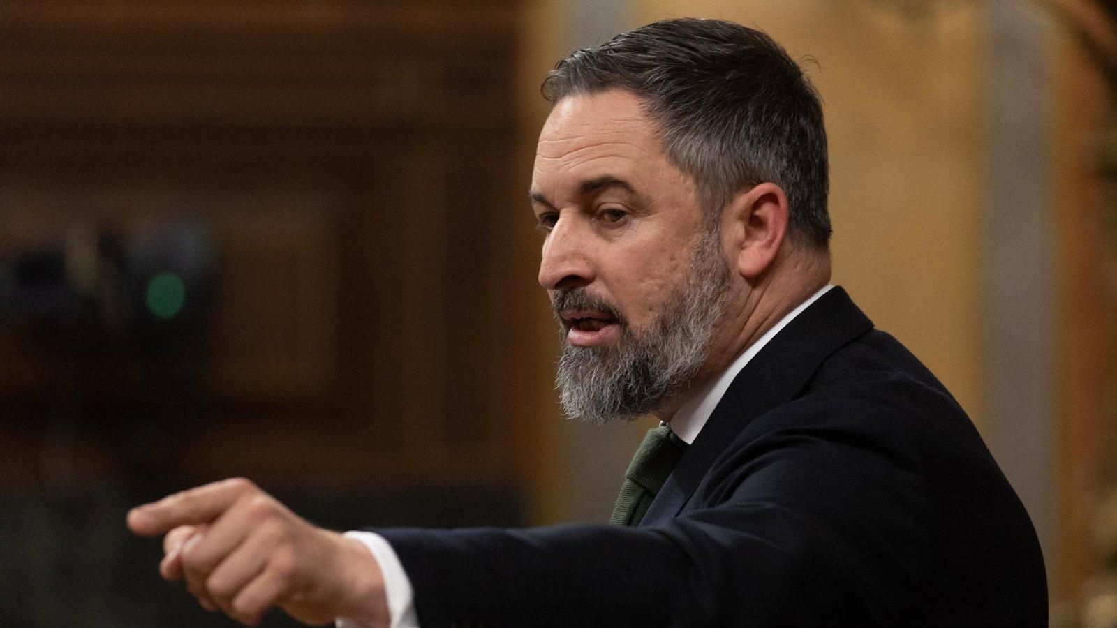 Abascal denuncia que "la corrupción mata" y exige explicaciones por los accidentes ferroviarios