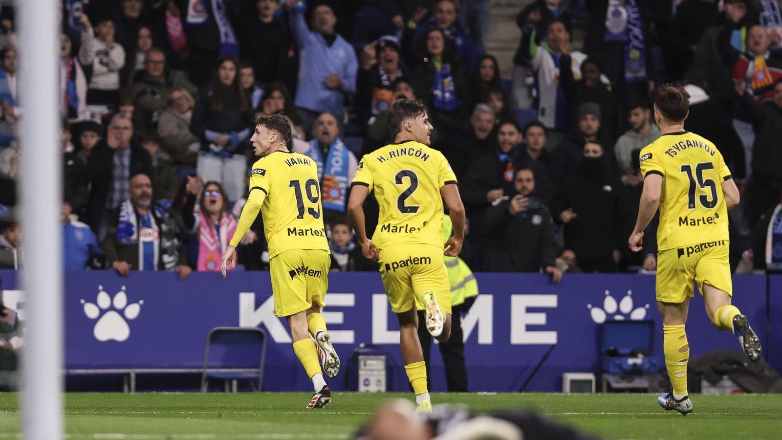 Girona impone su racha en el RCDE Stadium