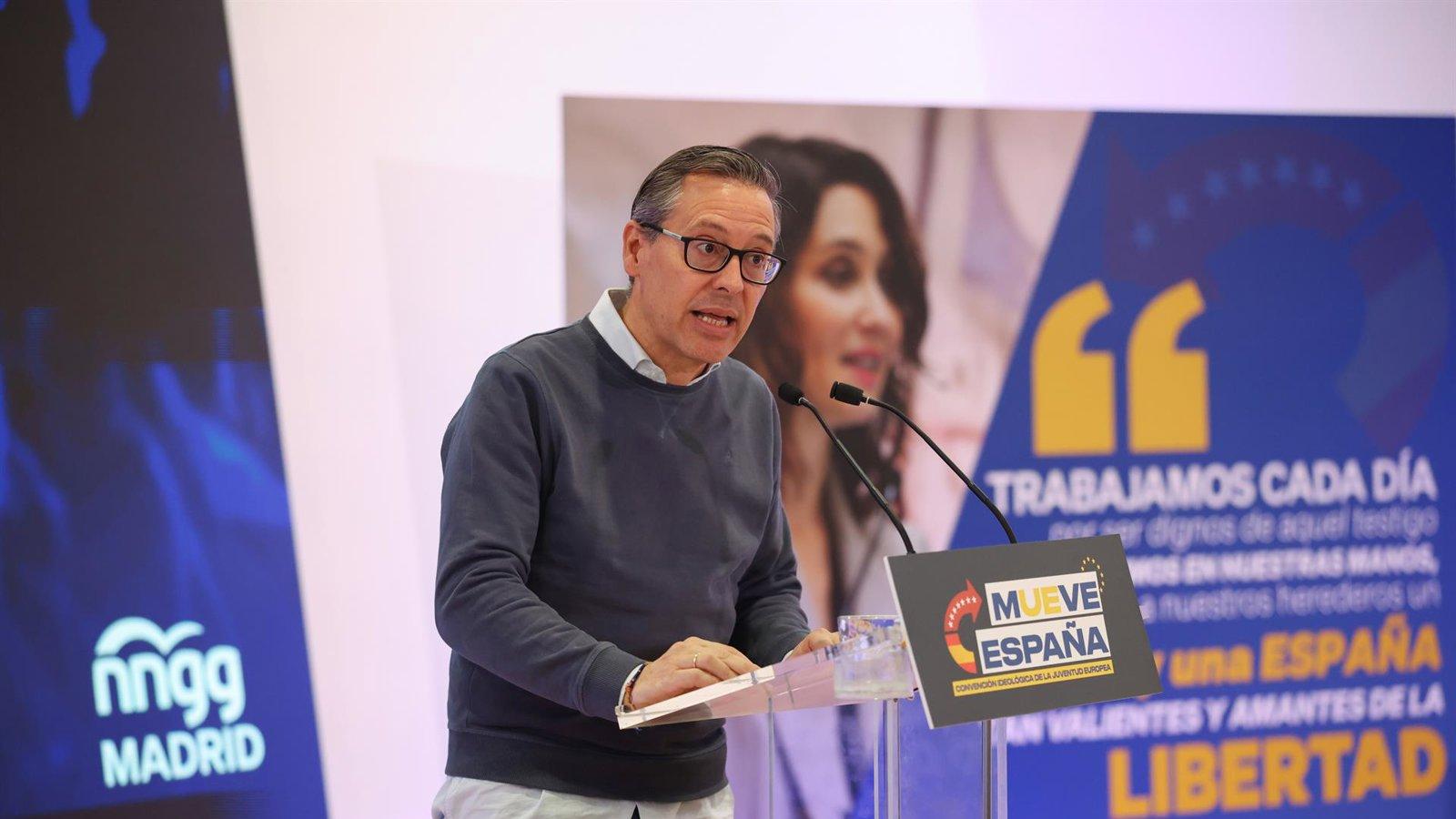 Serrano defiende la misa por las víctimas de Adamuz y asegura que solo 